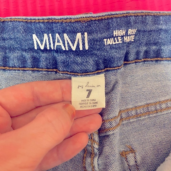 Size 7 blue Jean ripped style shorts - Picture 2 of 5